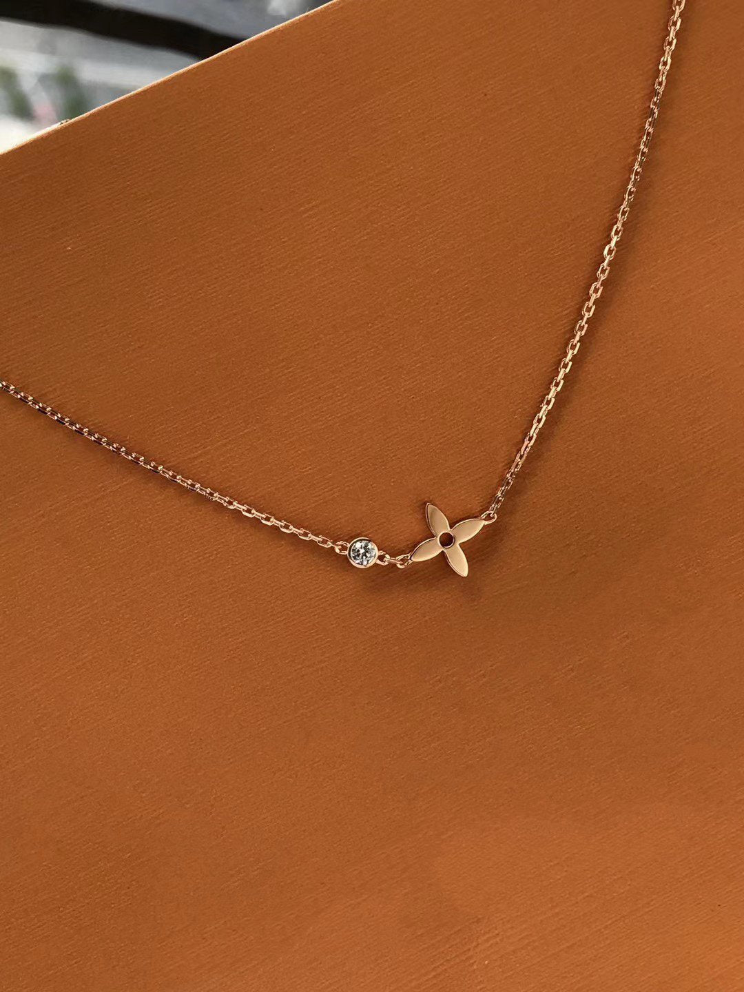[Marin-Jewelry]BLOSSOM PENDANT PINK GOLD AND DIAMOND