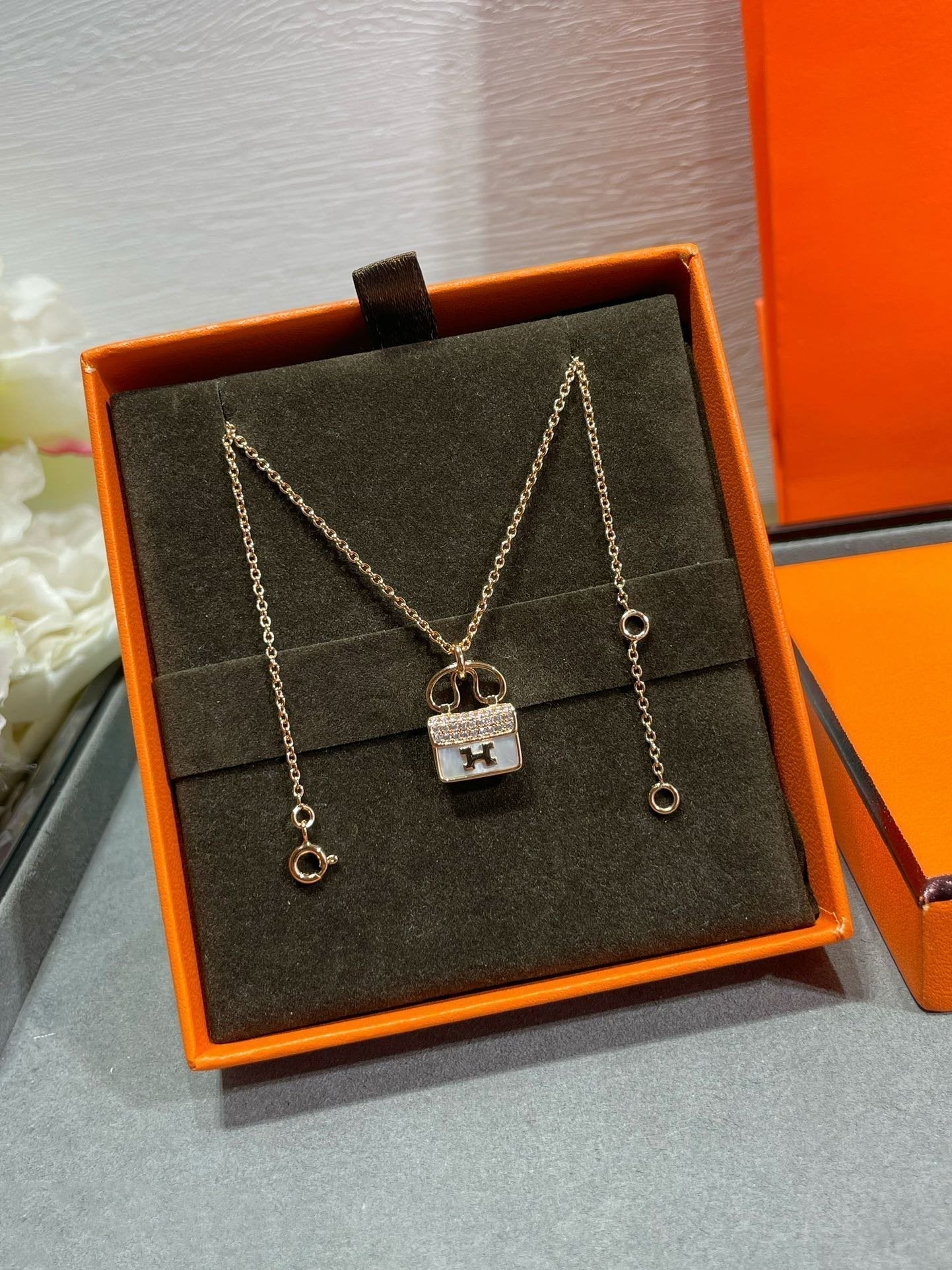 [Marin-Jewelry]H CIRCE MOISSANITE PENDANT NECKLACE GOLD