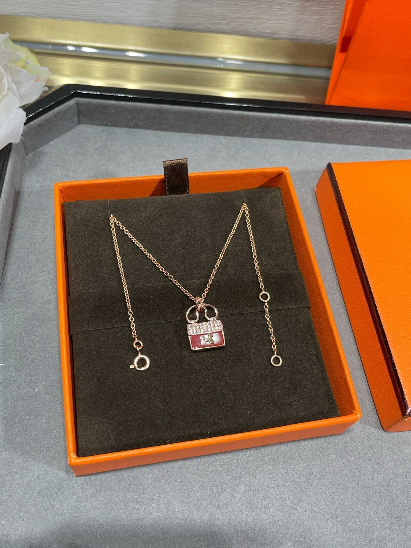 [Marin]H COLLIER PENDENTIF CIRCE MOISSANITE OR