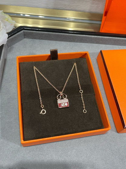 [Marin]H CIRCE MOISSANITE PENDANT NECKLACE GOLD