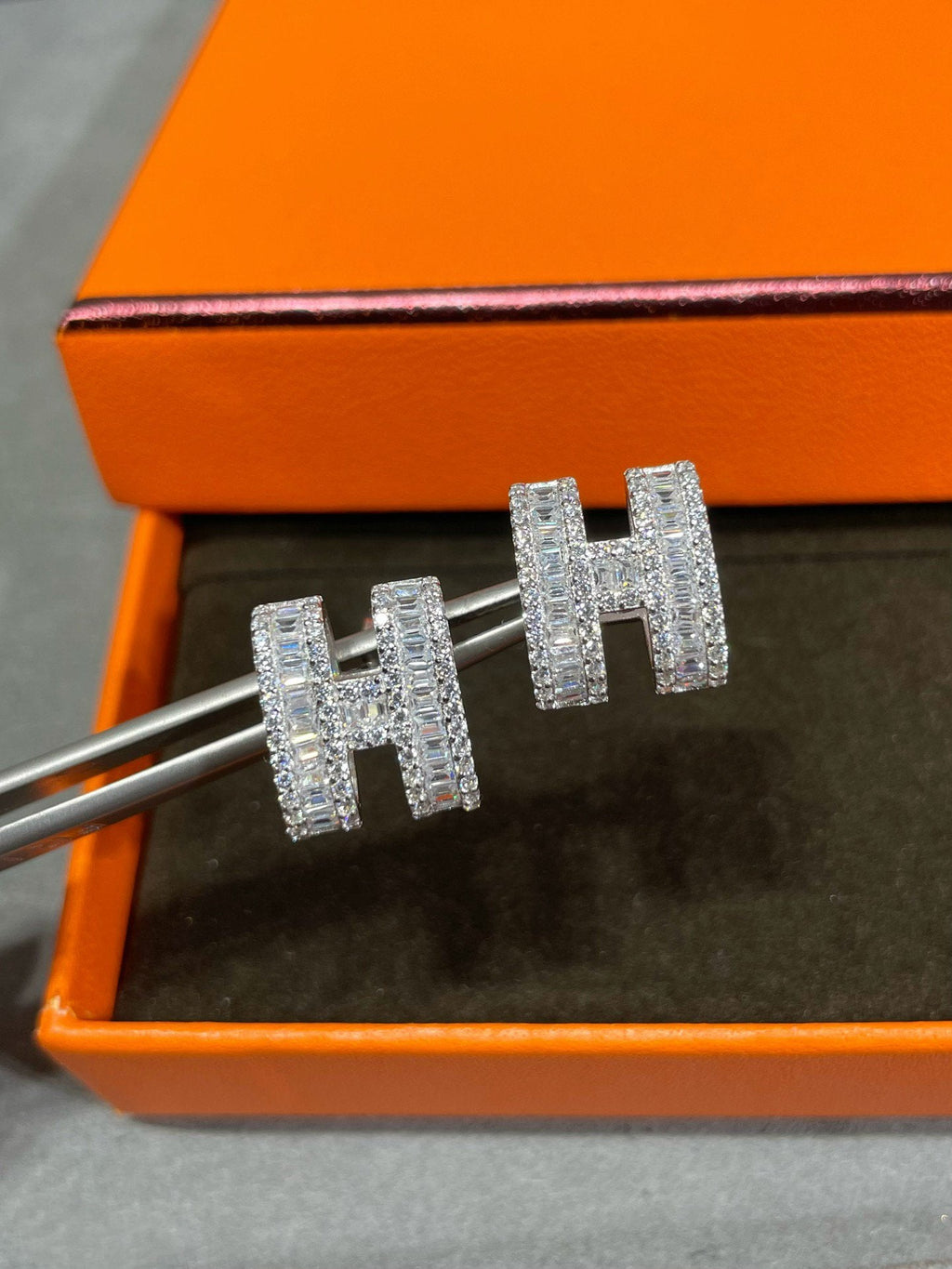 [Marin]BOUCLES D'OREILLES À CLOUS EN ARGENT AVEC DIAMANTS