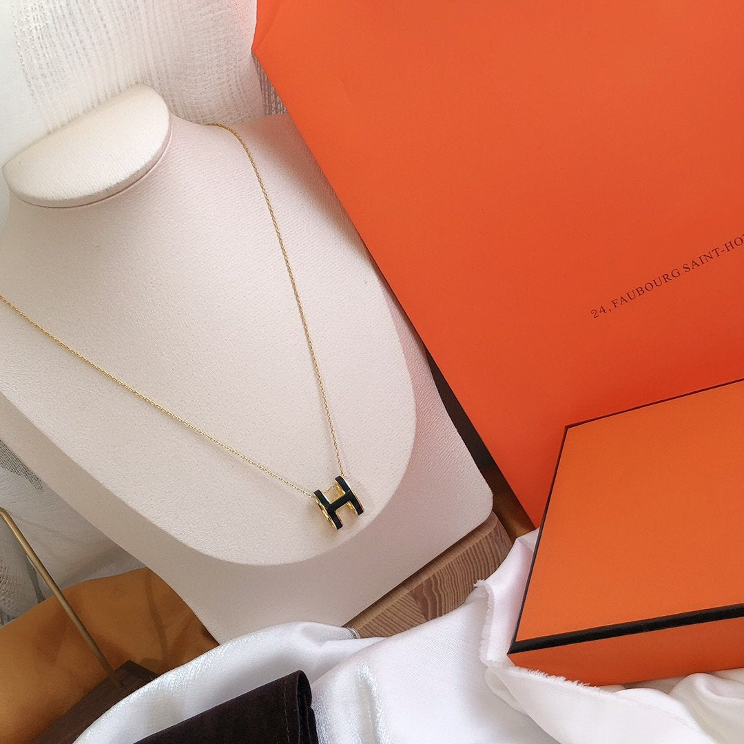 [Marin]COLLIER HM CLIC ÉMAIL NOIR OR