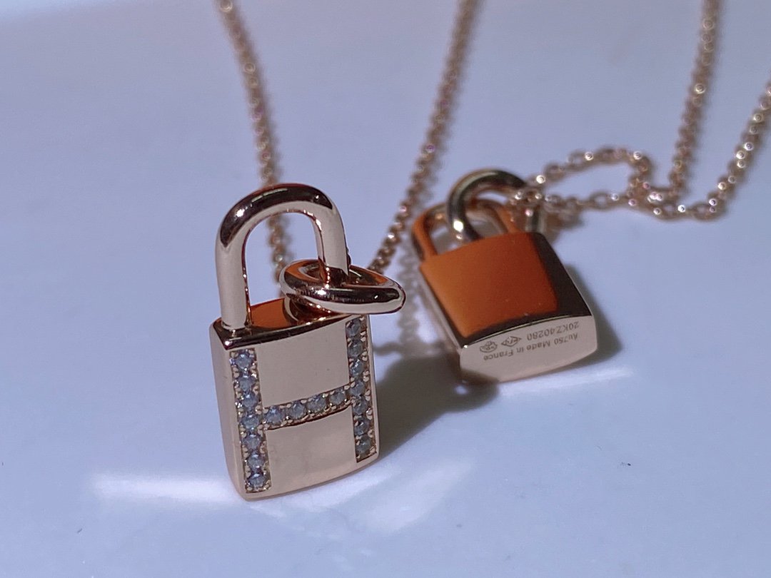 [Marin]HM ADVANCED NICHE LOCK HEAD NECKLACE DIAMONDS