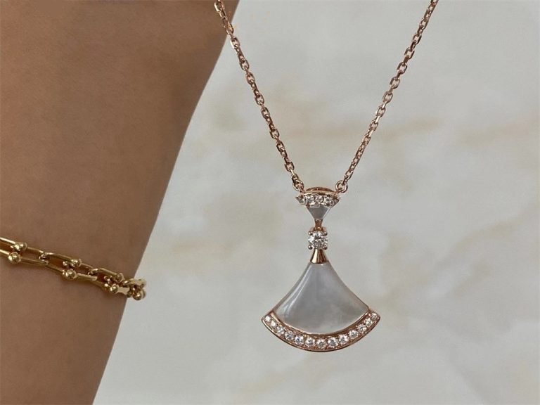 [Marin]DREAM NECKLACE MOP PINK GOLD DIAMOND