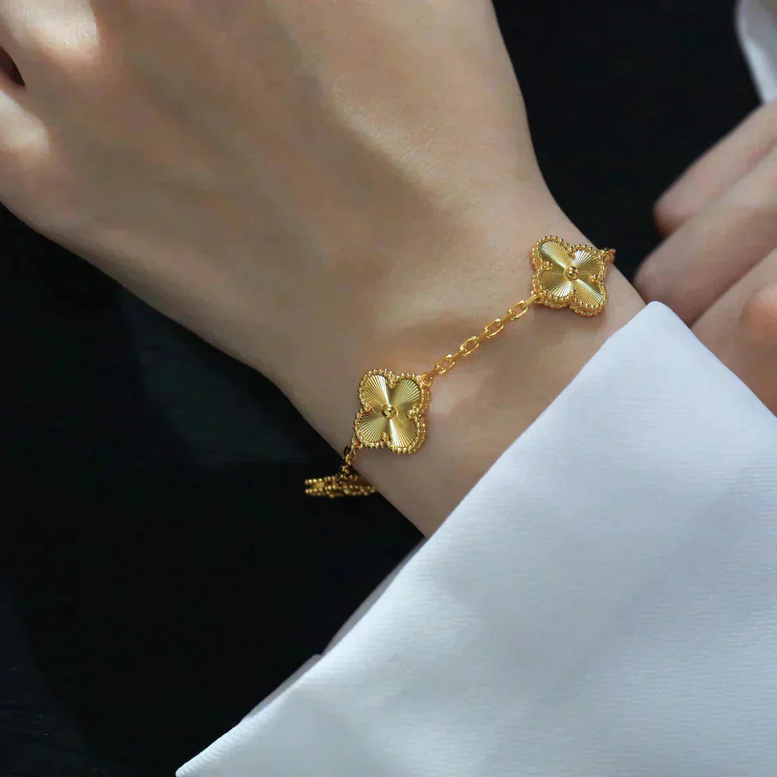 [Marin] CLOVER 5 MOTIF LASER BRACELET COLLECTION