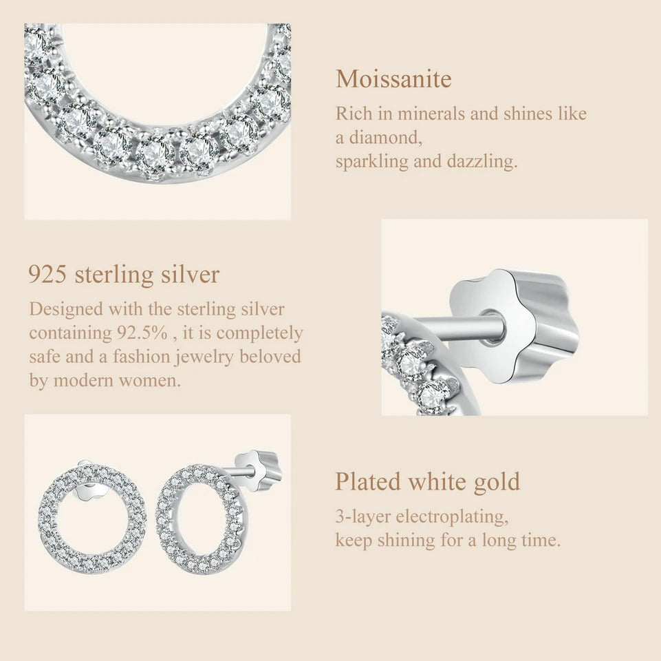 Boucles d'oreilles clous rondes Forever Clear en Moissanite