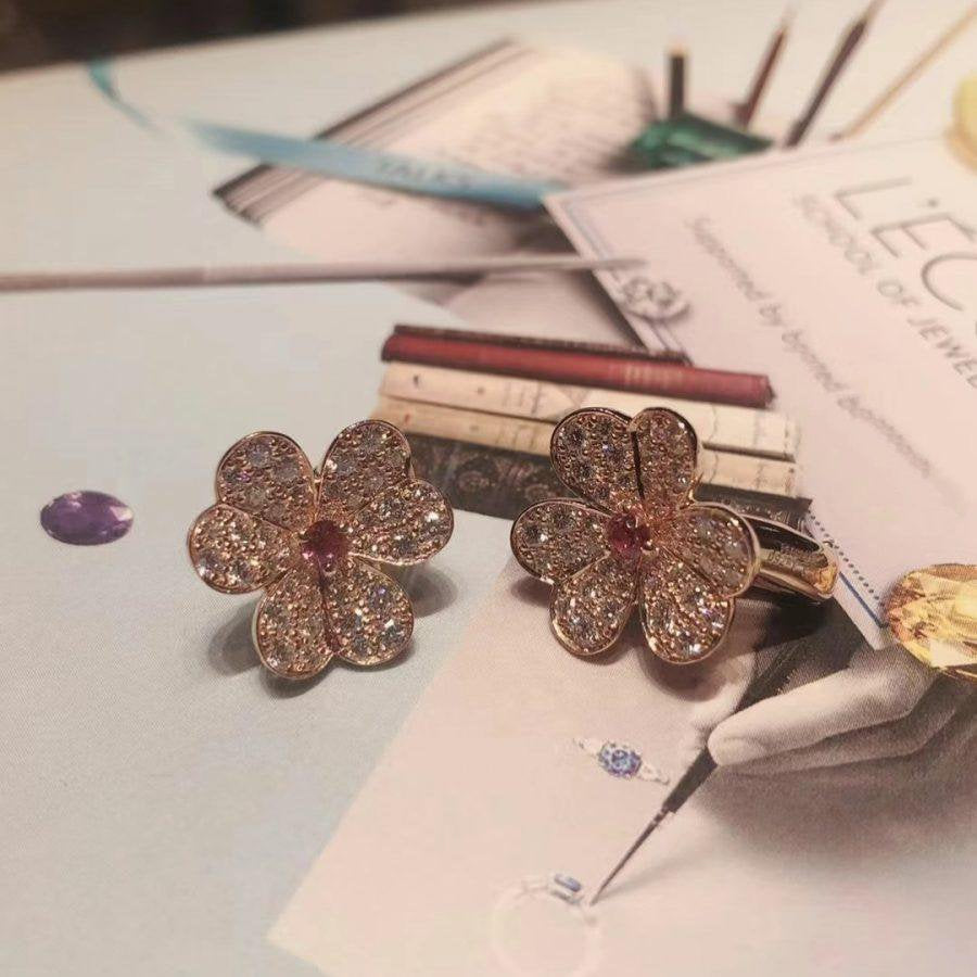 [Marin]BOUCLES D'OREILLES FLEUR FRIVOLE EN OR ROSE ET DIAMANTS