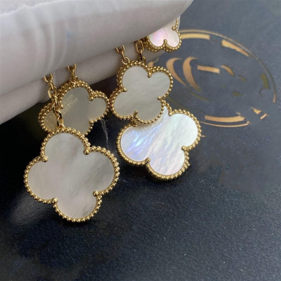 [Marin]CLOVER EARRINGS WHITE MOP 4 MOTIFS GOLD