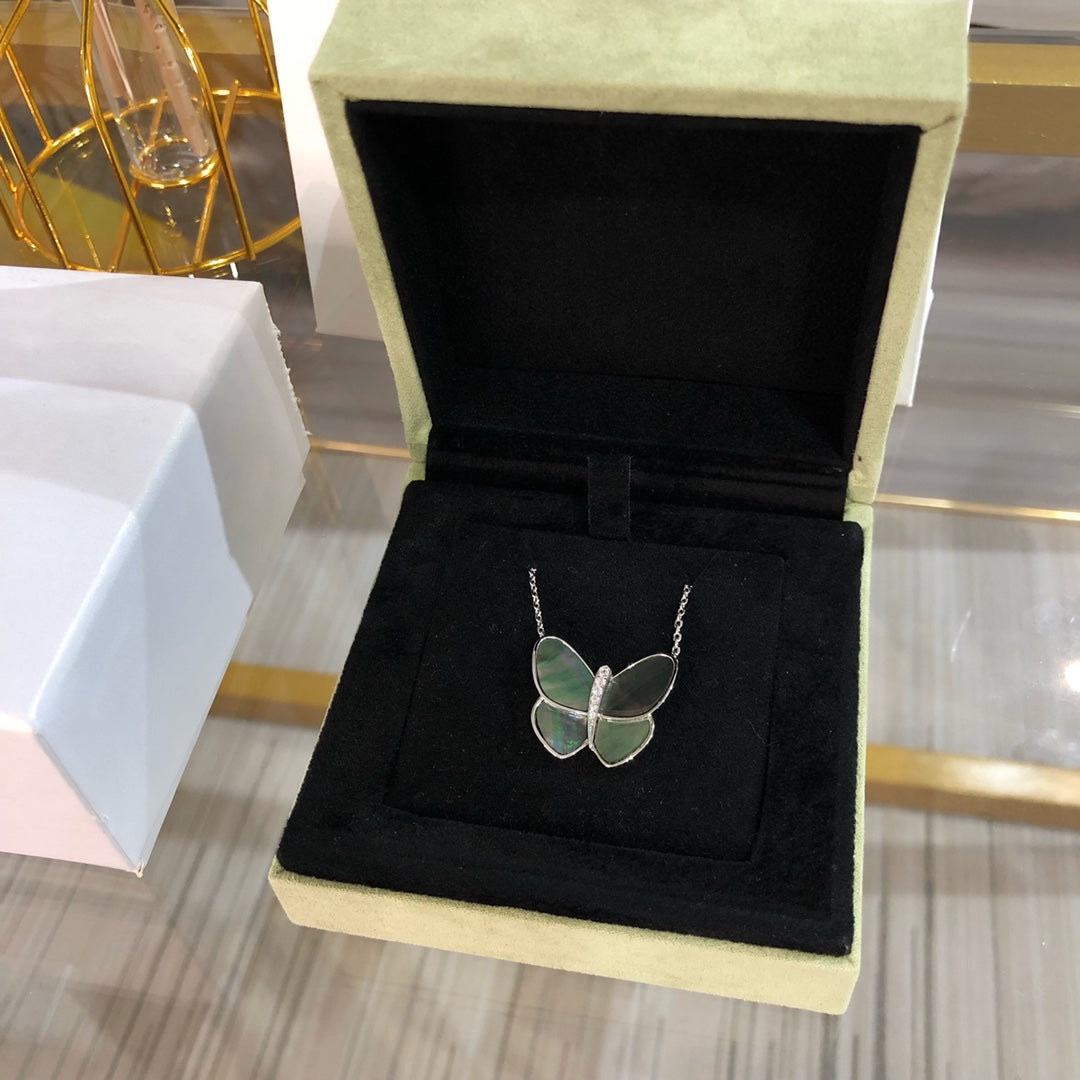 [Marin-Jewelry]ラージバタフライシルバーペンダントダイヤモンドネックレス
