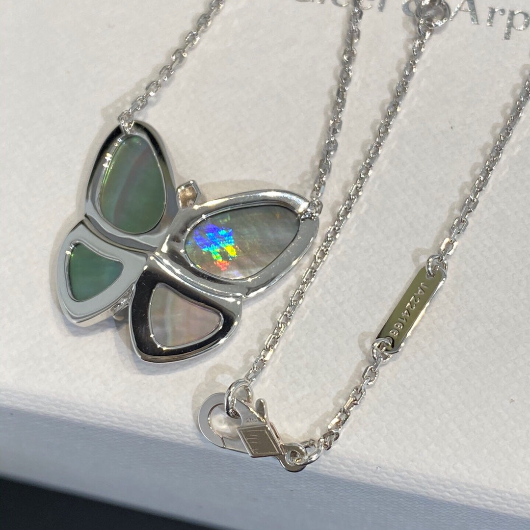 [Marin-Jewelry]ラージバタフライシルバーペンダントダイヤモンドネックレス