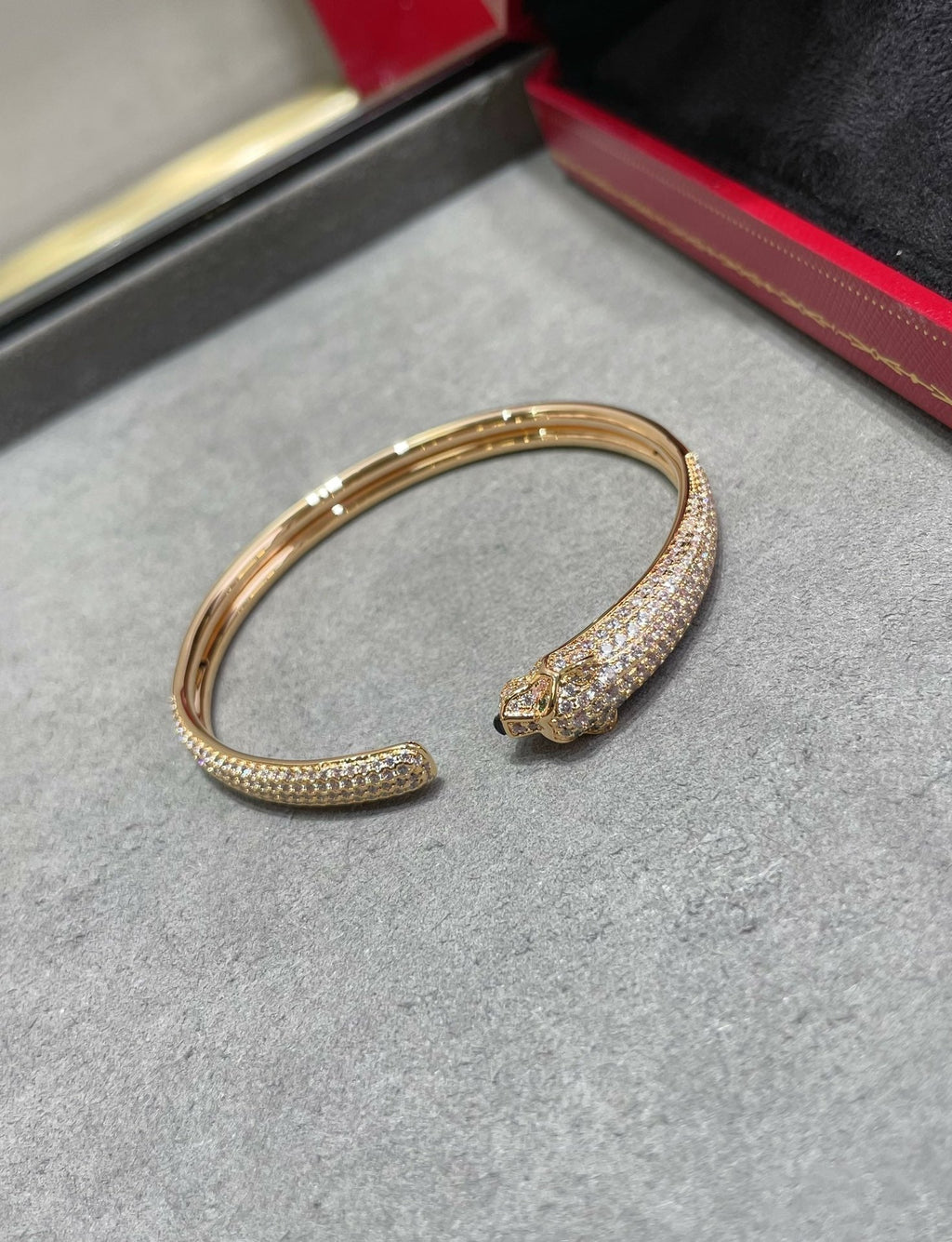 [Marin]PANTHERE FULL DIAMOND OPEN BRACELET