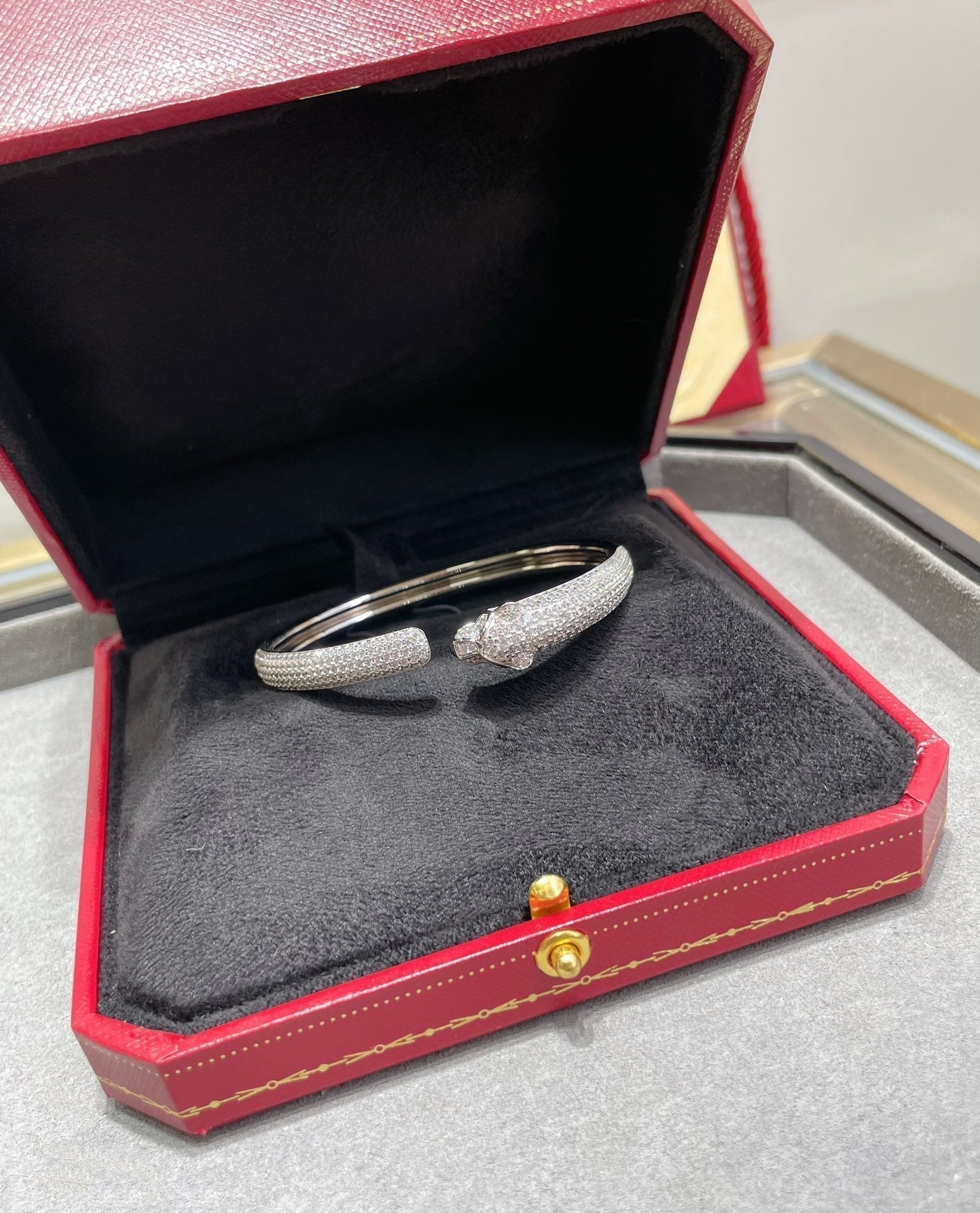 [Marin]PANTHERE FULL DIAMOND OPEN BRACELET