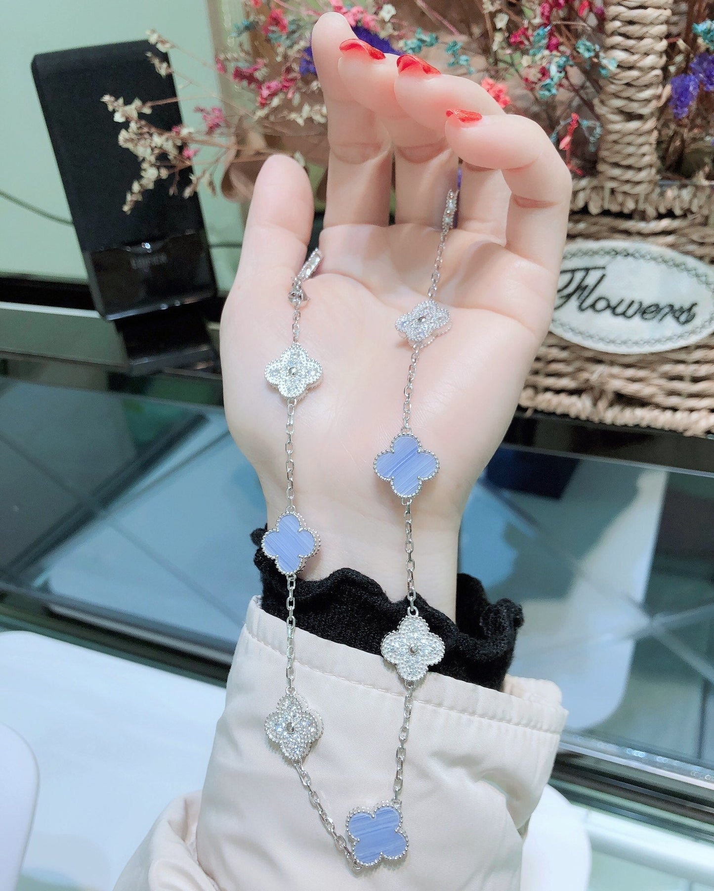 [Marin-Jewelry]CLOVER 10 MOTIFS CHALCEDONY DIAMONDS SILVER NECKLACE