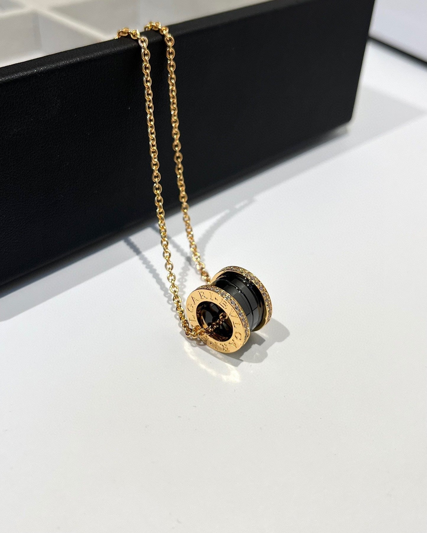 [Marin]ZERO 1 BLACK CERAMIC DIAMOND PINK GOLD NECKLACE